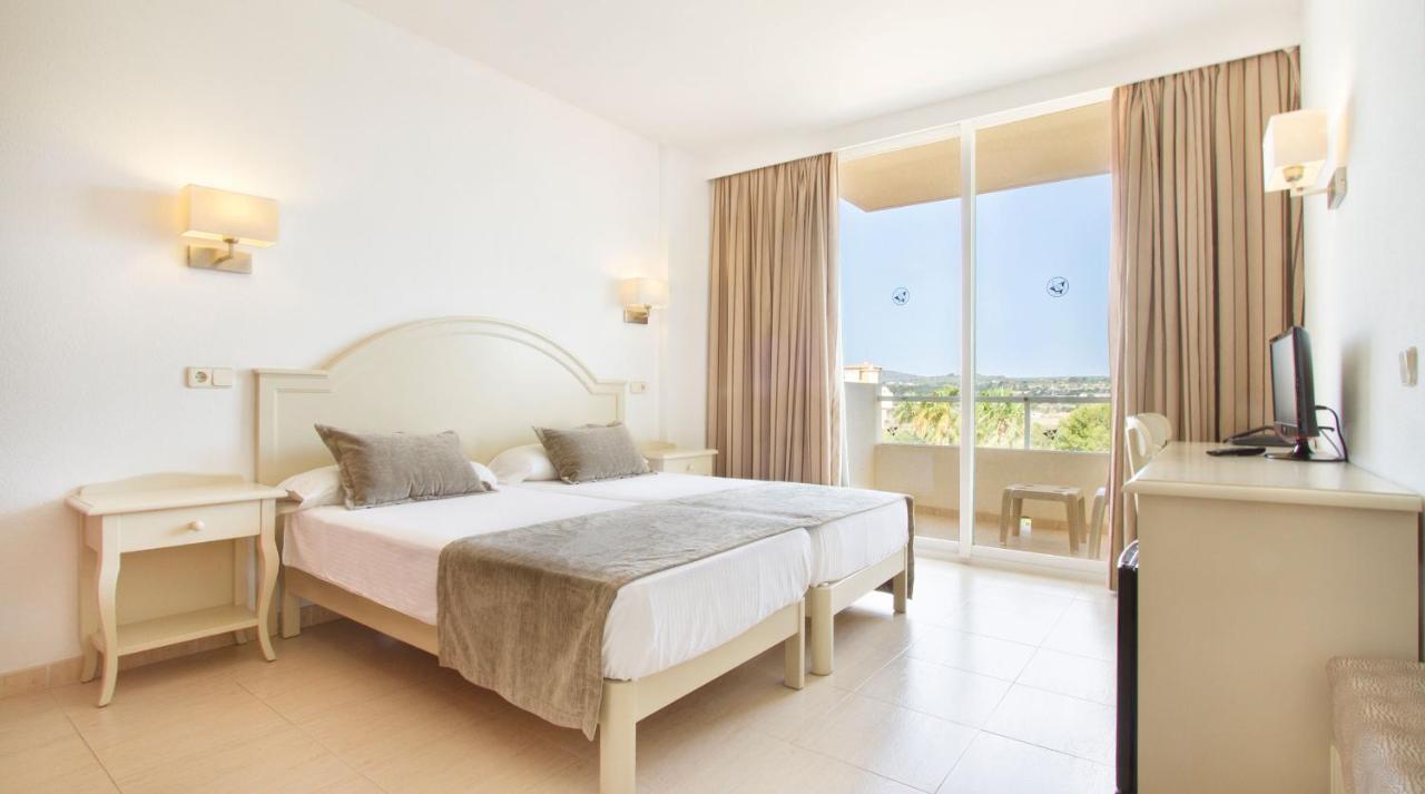 Garbi Cala Millor Hotel Cala Millor  Bagian luar foto